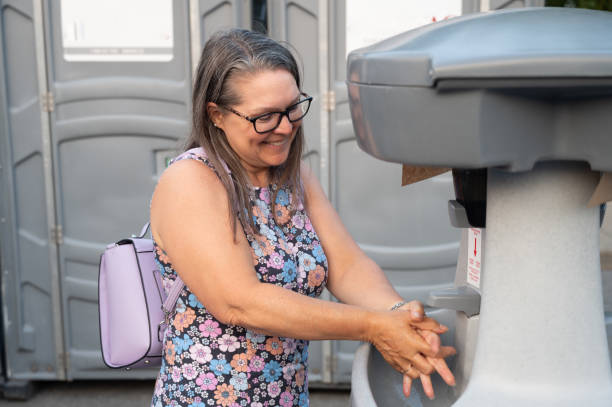 Portable Toilet Options We Offer in Clinton, MI